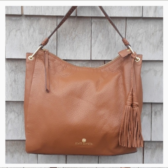 Vince Camuto Handbags - Vince Camuto purse